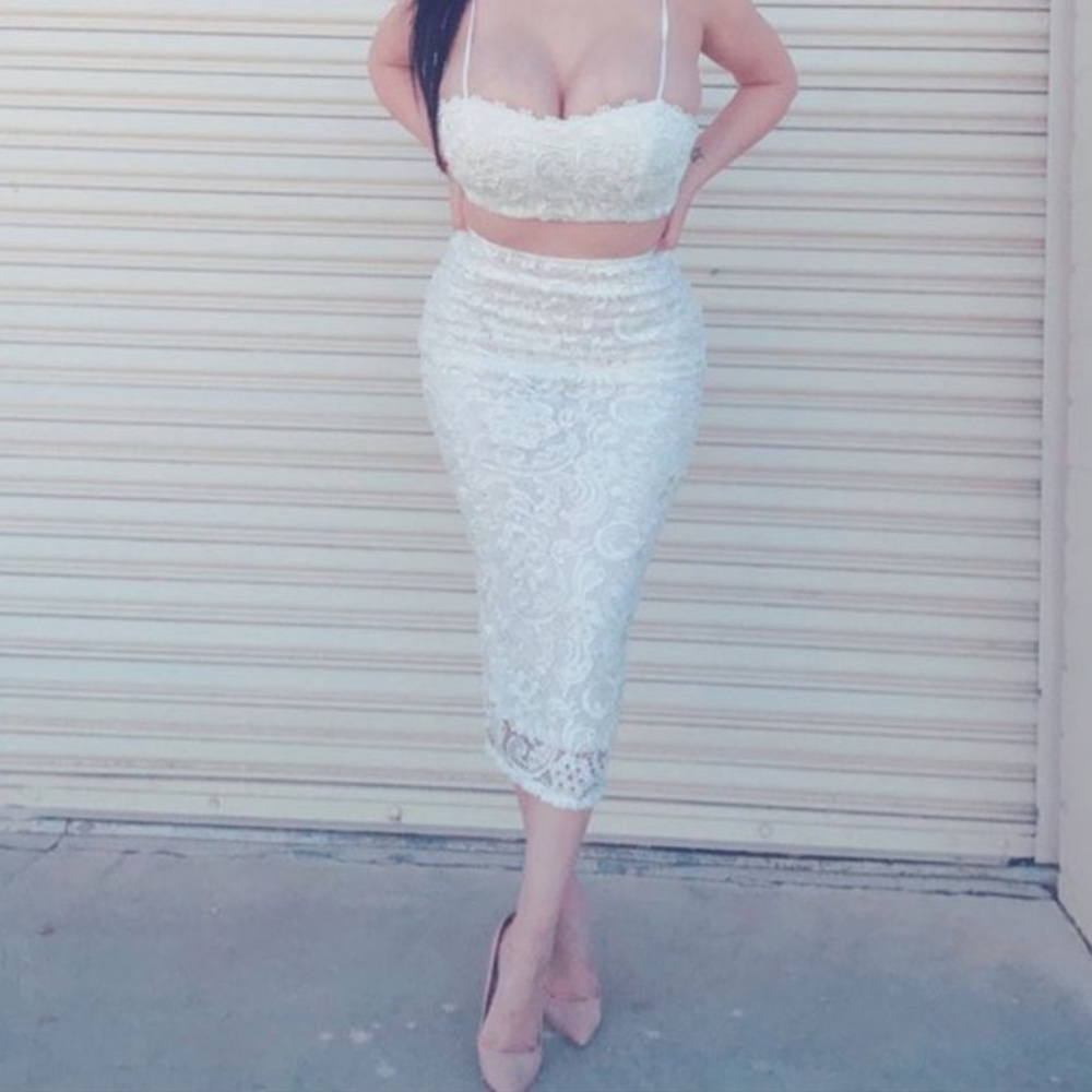 Lace 2 piece